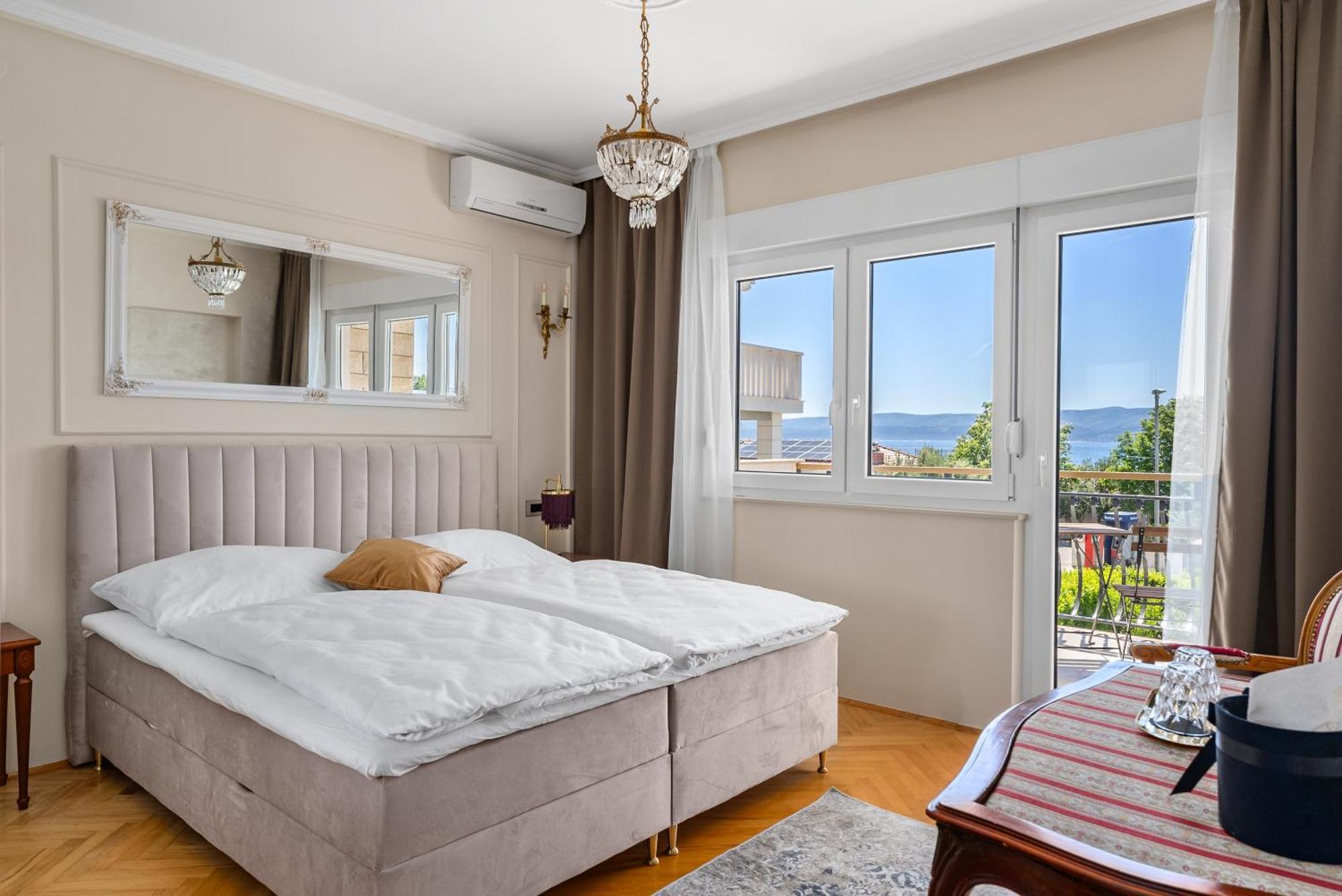 Storge Boutique Bed & Breakfast Omis Bagian luar foto