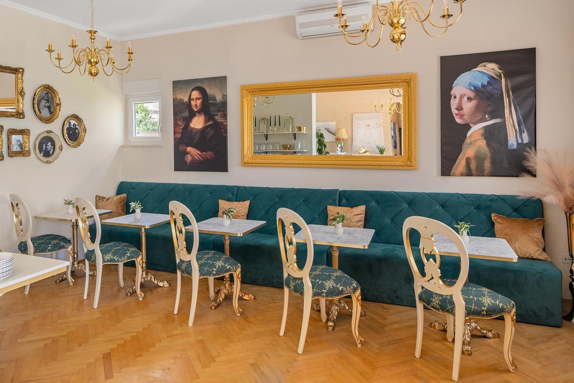 Storge Boutique Bed & Breakfast Omis Bagian luar foto