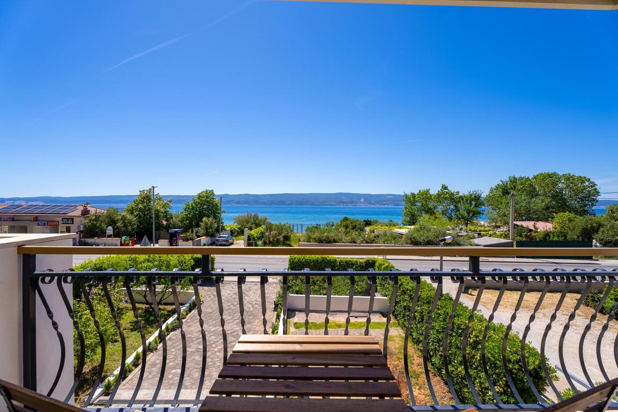 Storge Boutique Bed & Breakfast Omis Bagian luar foto