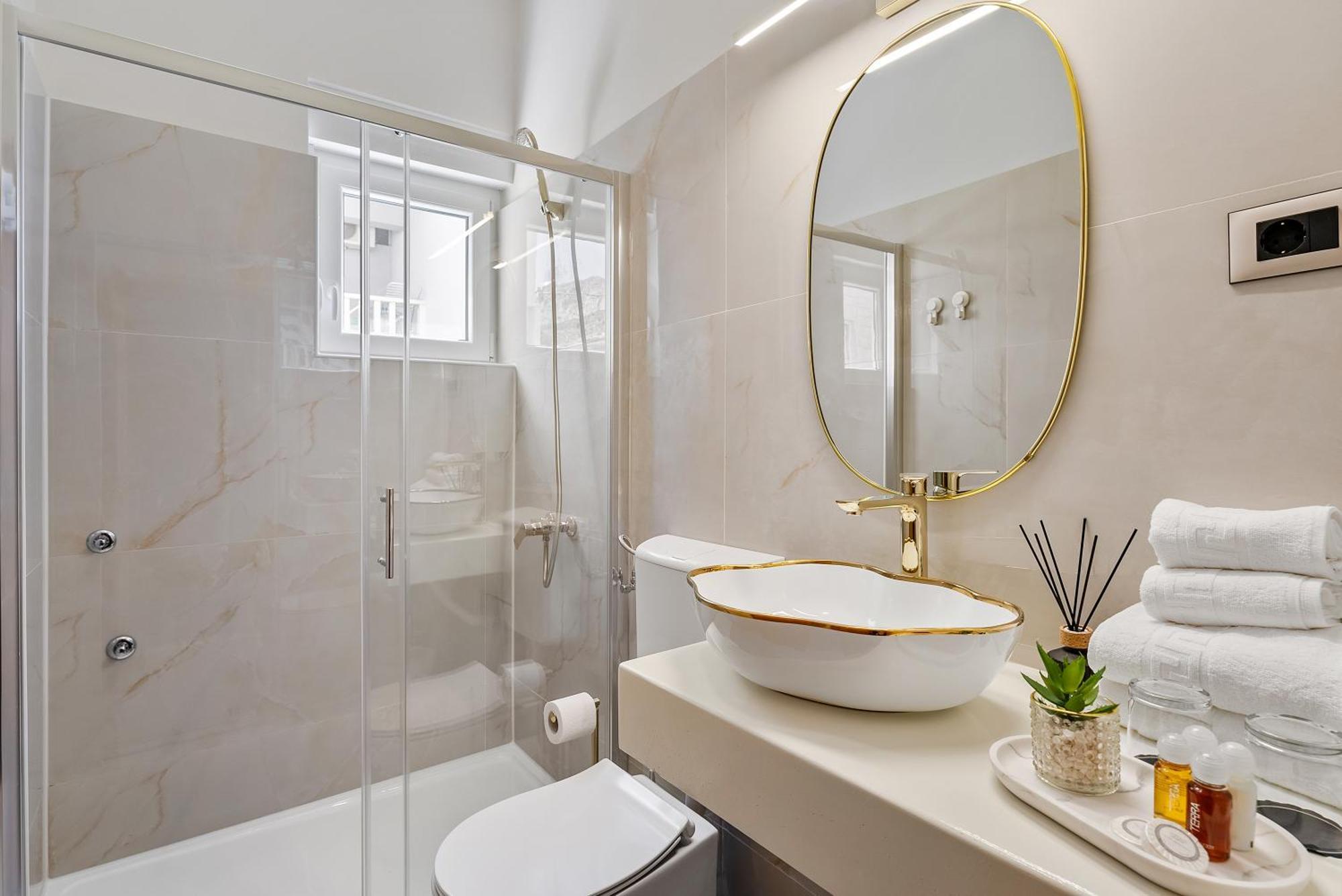 Storge Boutique Bed & Breakfast Omis Bagian luar foto