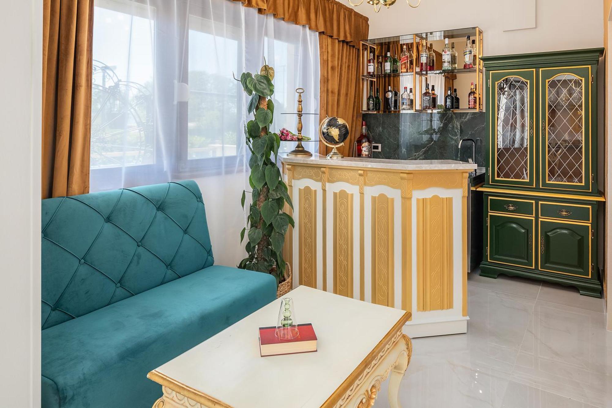 Storge Boutique Bed & Breakfast Omis Bagian luar foto