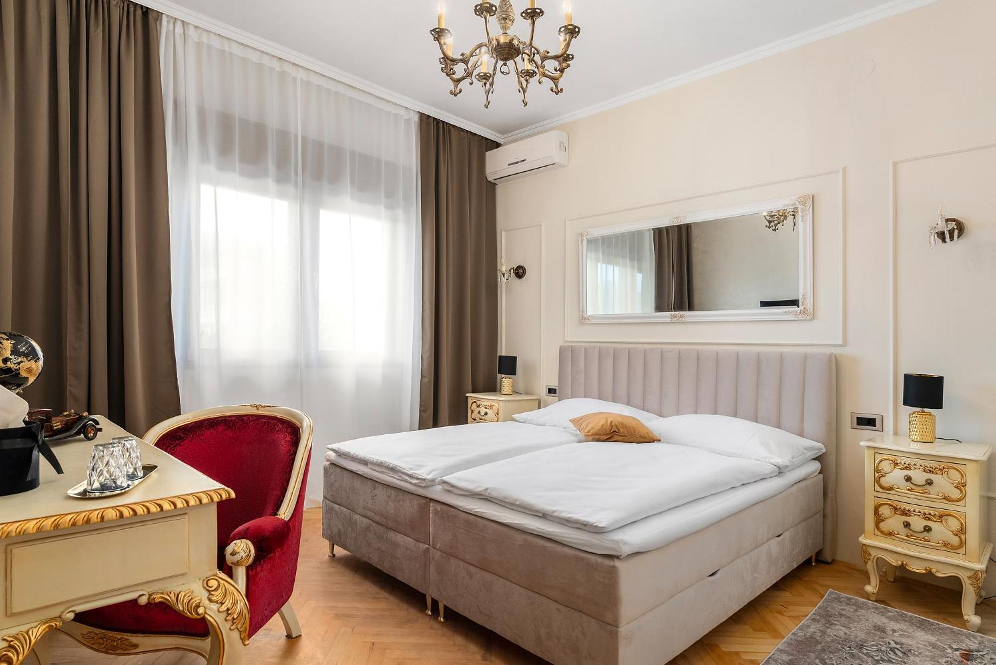 Storge Boutique Bed & Breakfast Omis Bagian luar foto